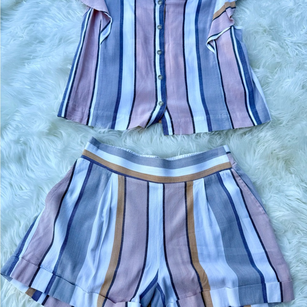Three Dots Blue and Pink High Waist Shorts